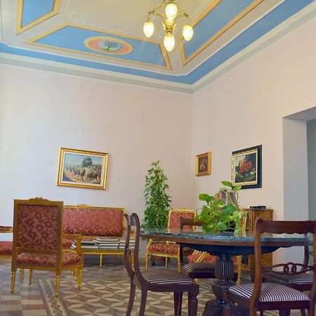 Eleonora Room & Breakfast Oristano Eksteriør billede